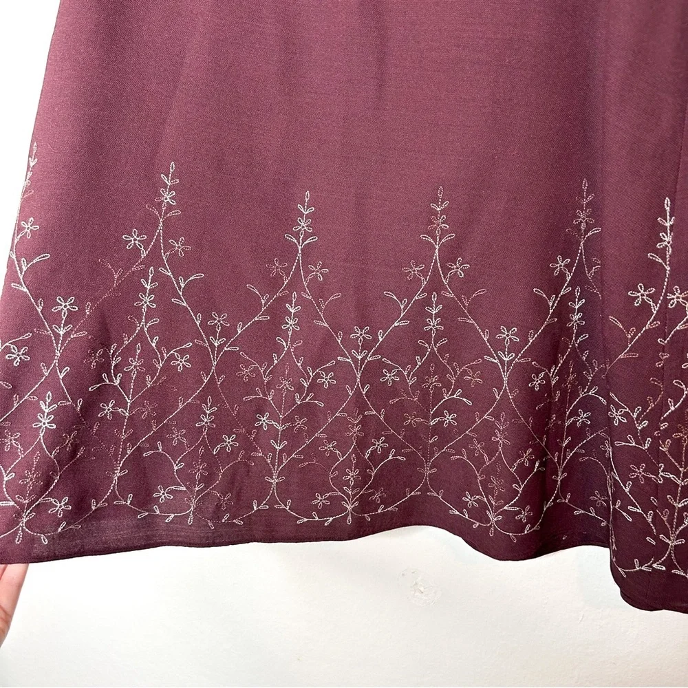Ann Taylor Burgundy Purple‎ Floral Embroidered Silk Wool Blend Knee Length Skirt